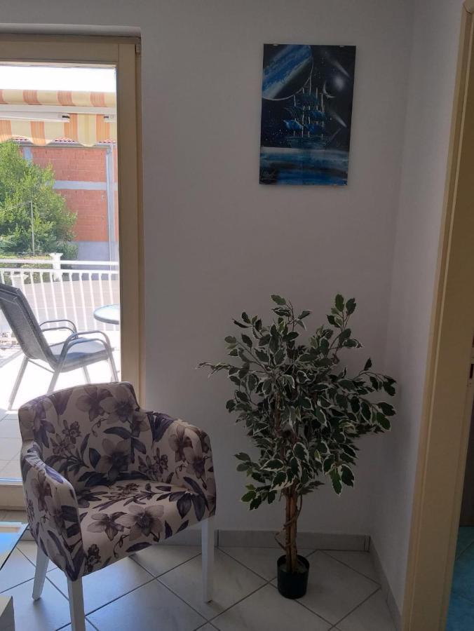 Apartmani Ana Tribalj 외부 사진