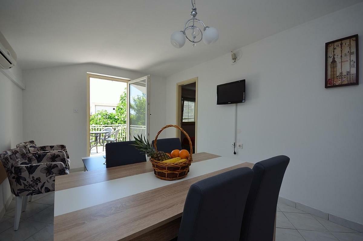Apartmani Ana Tribalj 외부 사진